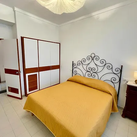 Holiday home Montecristo *