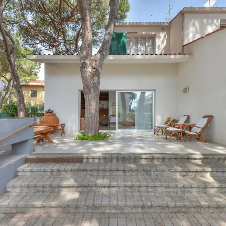 Holiday home Montecristo *
